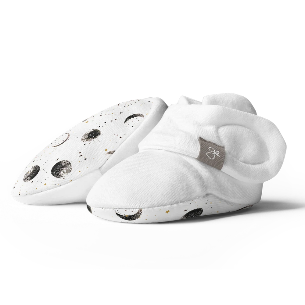 STAY ON BOOTS | MANY MOONS 4 STAY ON BOOTS | MANY MOONS - Image 2