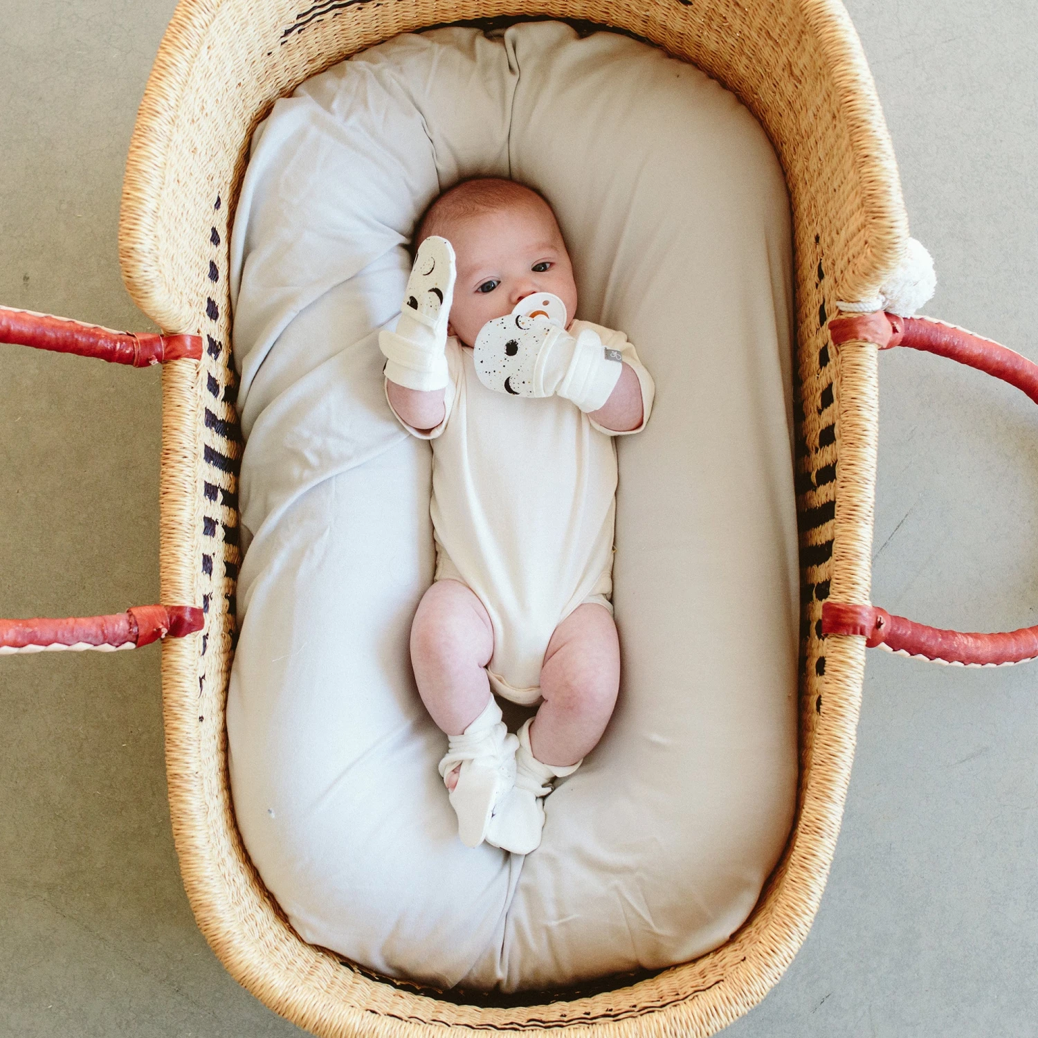 STAY ON BOOTS | MANY MOONS 6 STAY ON BOOTS | MANY MOONS - Image 4