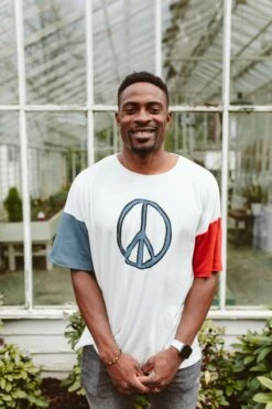 OVERSIZED PARENT TEE | PEACE -Goumikids Shop Goumi Americana KaitlinGreen 187