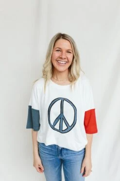 OVERSIZED PARENT TEE | PEACE -Goumikids Shop Goumi Americana KaitlinGreen 408