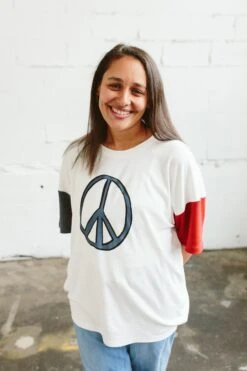 OVERSIZED PARENT TEE | PEACE -Goumikids Shop Goumi Americana KaitlinGreen 520