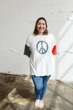OVERSIZED PARENT TEE | PEACE -Goumikids Shop Goumi Americana KaitlinGreen 607