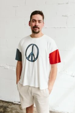 OVERSIZED PARENT TEE | PEACE -Goumikids Shop Goumi Americana KaitlinGreen 621