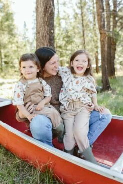 OVERSIZED TEE | TOADSTOOL -Goumikids Shop Goumi Fall23Drop1 Location KaitlinGreen 369