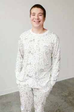 MENS BAMBOO TOP | VINTAGE -Goumikids Shop Goumi InTheSnowSTUDIO KaitlinGreen 862000x3000 1