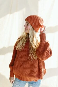 WOMENS CHUNKY KNIT SWEATER | CLAY -Goumikids Shop Goumi OnTheFarm KaitlinGreen 7512000x3000 a244b2c2 85e8 496a ac8e a200e7497e0d