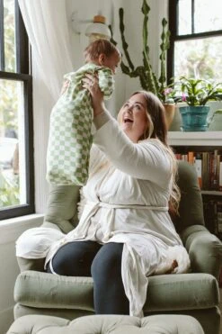 24 HOUR CONVERTIBLE GOWN | CABANA GREEN 15 24 HOUR CONVERTIBLE GOWN | CABANA GREEN -Goumikids Shop Goumi Spring Summer24 KaitlinGreen 1062 1