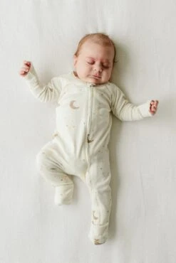 GROW WITH YOU FOOTIE + SNUG FIT | LUNA -Goumikids Shop Goumi Spring Summer24 KaitlinGreen 416 1