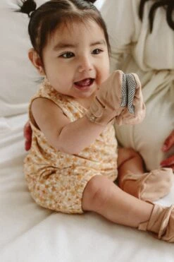 QUICK CHANGE ROMPER | WILDFLOWER -Goumikids Shop Goumi Spring Summer24 KaitlinGreen 650