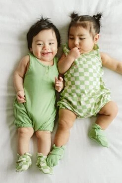 QUICK CHANGE ROMPER | CABANA GREEN -Goumikids Shop Goumi Spring Summer24 KaitlinGreen 665 2