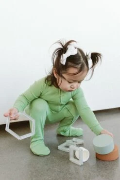 GROW WITH YOU FOOTIE + SNUG FIT | MATCHA -Goumikids Shop Goumi Spring Summer24 KaitlinGreen 807 1