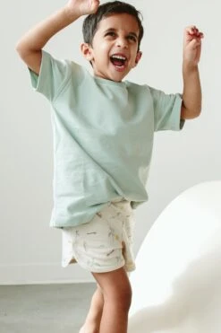 BIG KID SHORTS | SURF'S UP -Goumikids Shop Goumi SurfsUp KaitlinGreen 153copy