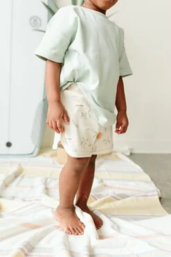 BIG KID SHORTS | SURF'S UP -Goumikids Shop Goumi SurfsUp KaitlinGreen 260copy
